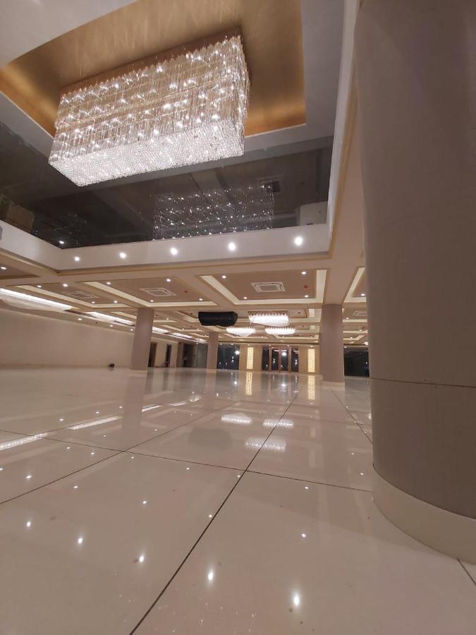 Acco Grand Hotel 러크나우 외부 사진